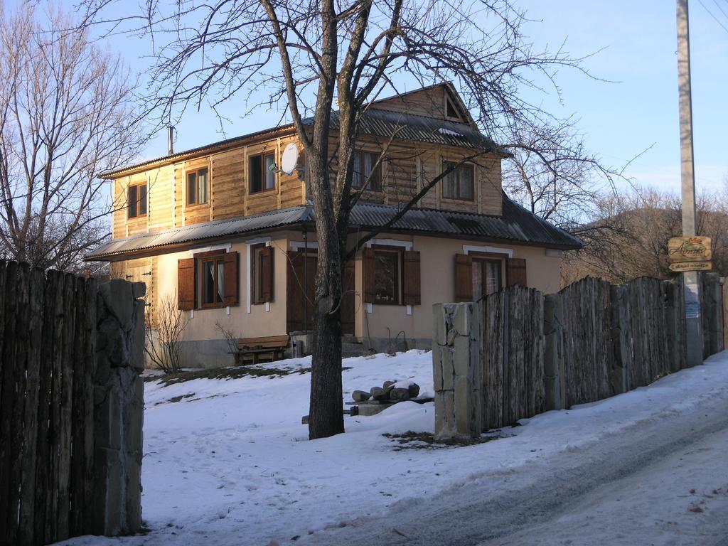 Arnika Tatariv Exterior foto
