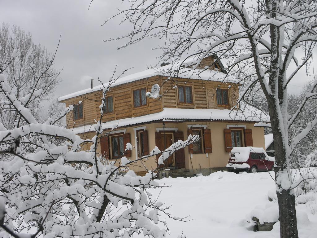 Arnika Tatariv Exterior foto